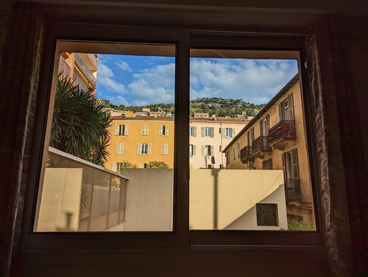 Appartement Hyper Central Et Calme, A 5 Metres De Monaco Бюсолей Екстериор снимка